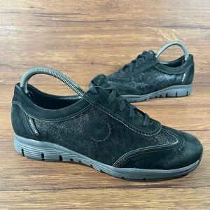 Mephisto Yael Runoff Black Leather Sneakers Women’s Size 8.5 Shoes